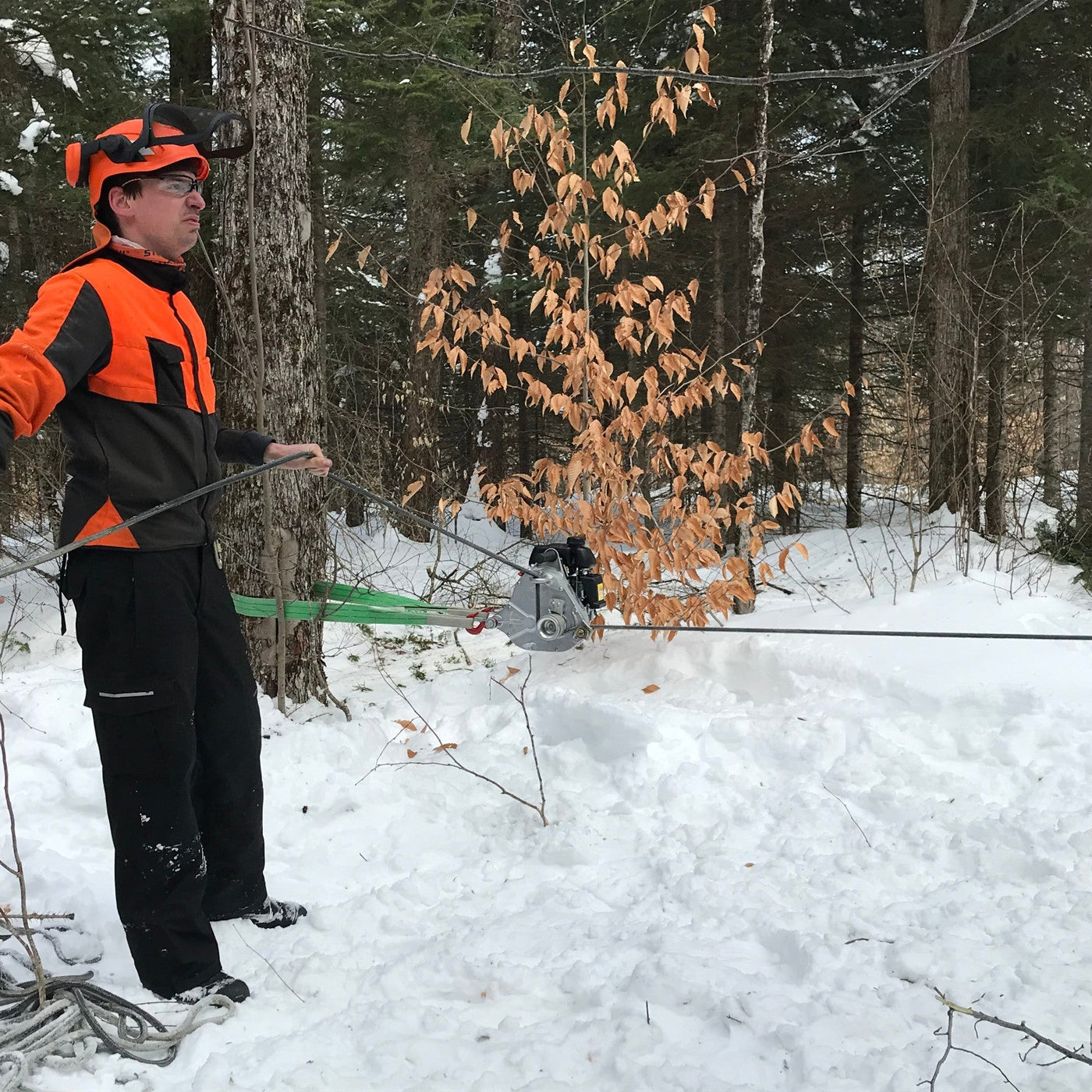 PCW5000 GAS-POWERED WINCH