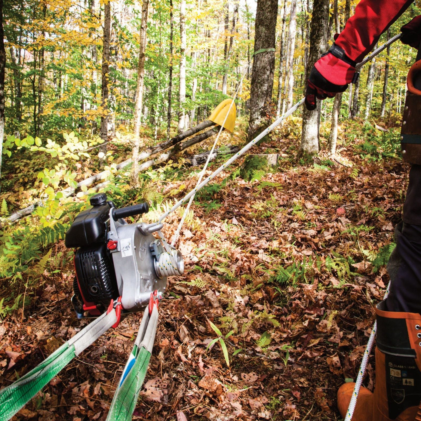 PCW5000 GAS-POWERED WINCH